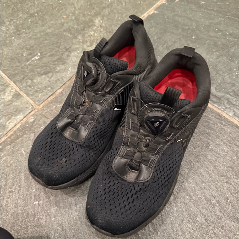 Steadfast black x96016 fitgo black